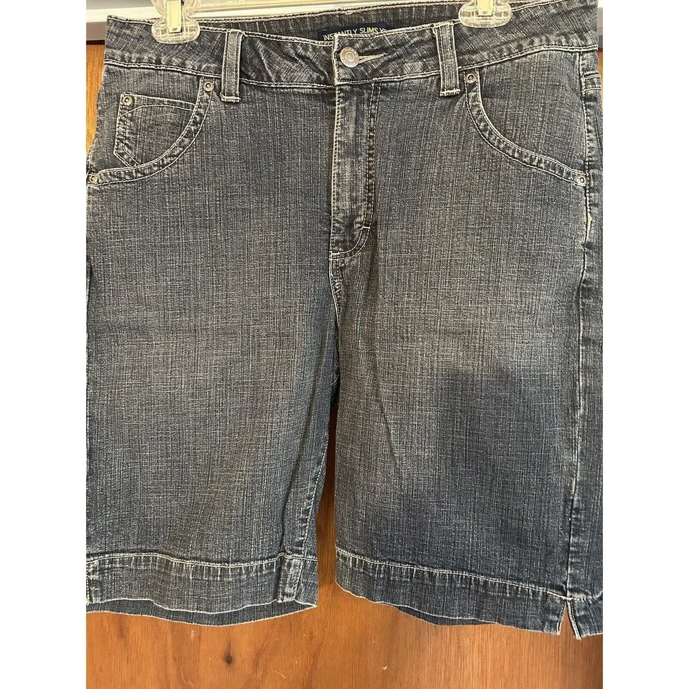 Vintage 90s Lee Riders High Rise Denim Jean Shorts Blue 30 12m 12 Instant Slim - Picture 1 of 3